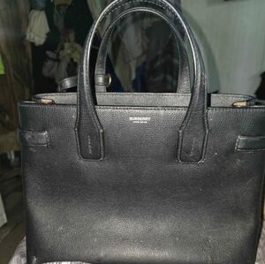 Burberry Black Textured Leather Large Banner Bag
